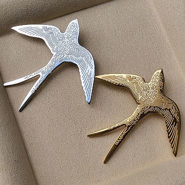 Украшения ручной работы. Ярмарка Мастеров - ручная работа Брошь "Ласточка ". Handmade.