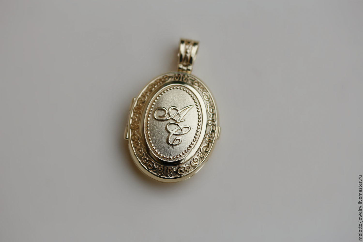 Медальон Мелотто серебро