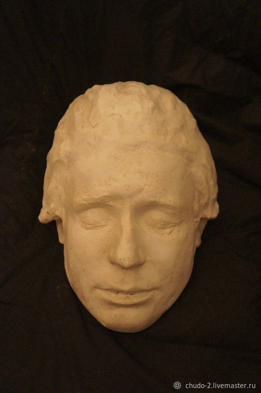 Посмертная маска есенина фото