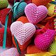 Яркие разноцветные сердечки, вязанные крючком, Игрушки, Сочи,  Фото №1