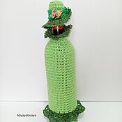 Сувениры и подарки handmade. Livemaster - original item The design of the bottles: Knitted bottle case Lady in a hat. Handmade.