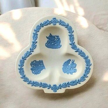 Винтаж ручной работы. Ярмарка Мастеров - ручная работа Винтаж: Wedgwood Jasperware редкое блюдце для украшений Карточные масти. Handmade.