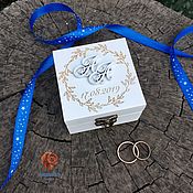 Свадебный салон handmade. Livemaster - original item Jewelry box for rings with applied initials. Handmade.