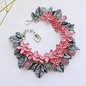 Украшения handmade. Livemaster - original item Flower bracelet with beads, bracelet with flowers made of polymer clay. Handmade.