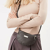 Сумки и аксессуары handmade. Livemaster - original item Small leather crossbody bag over the shoulder-a phone bag. Handmade.