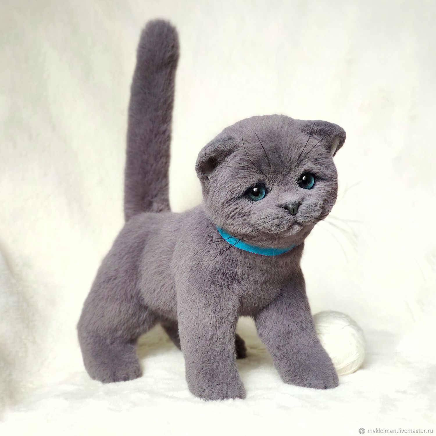 Мягкие игрушки коты из натурального меха в Москве