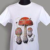 Мужская одежда handmade. Livemaster - original item Fly Agaric T-Shirt. Handmade.