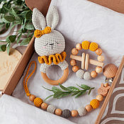 Работы для детей, handmade. Livemaster - original item Gift to a newborn: rattle-bunny, holder, rodent. Handmade.