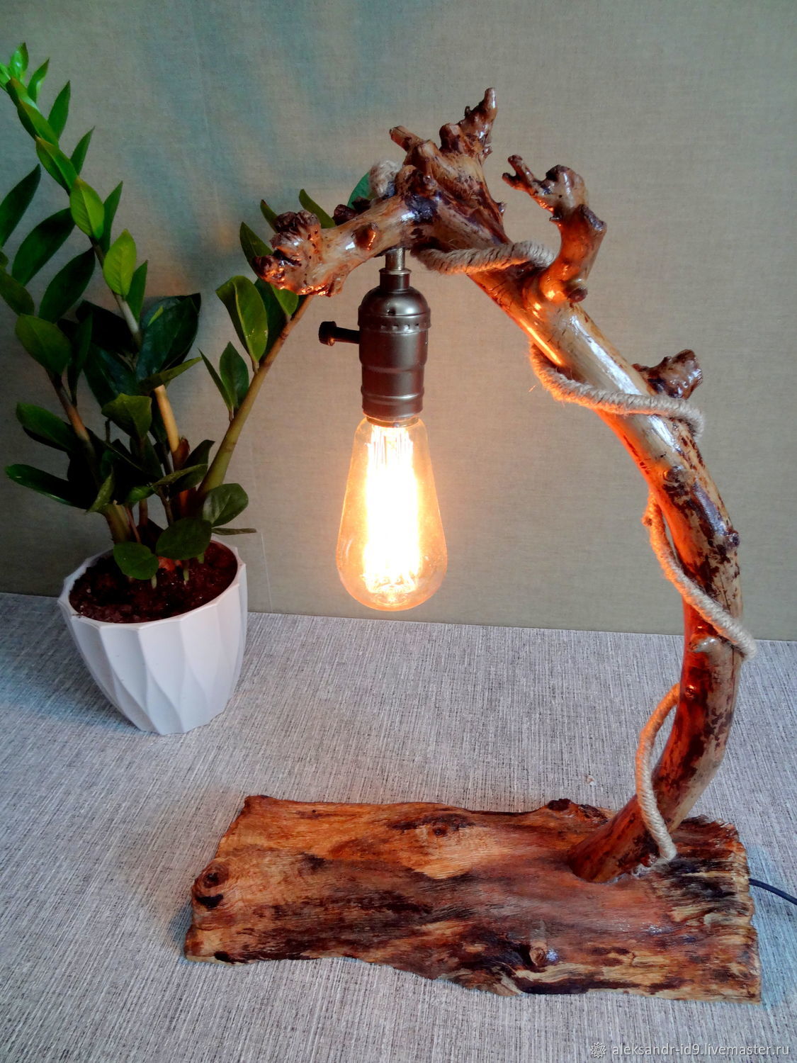 Настольная лампа из веток, ретро лампа, лампа ручной работы в интернет ...