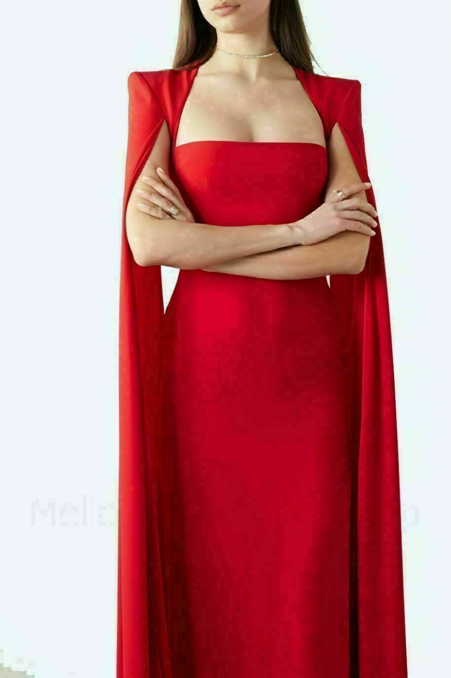 Кому подходят модные красные платья?