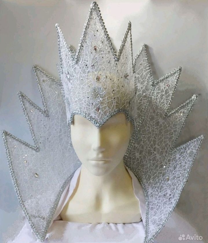 Воротник снежной королевы своими руками: три способа украсить карнавальный костюм