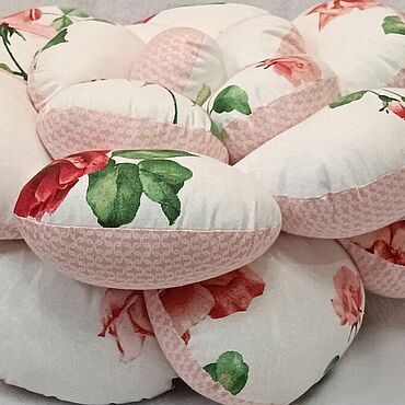 Декоративные подушки (Тема: Розы)