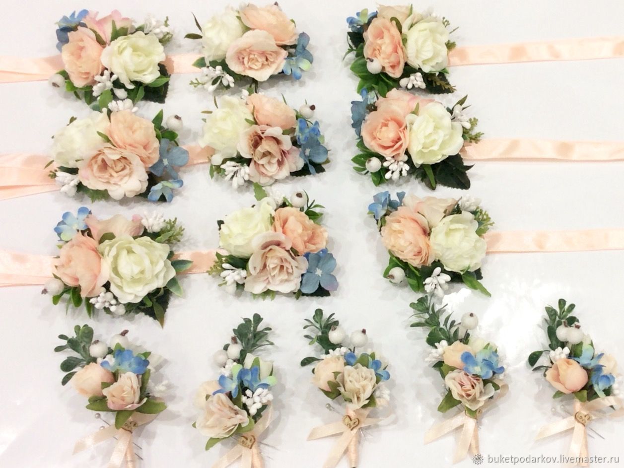 Бутоньерки для гостей — цветочки на свадьбу