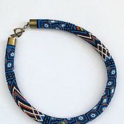 Harness of beads 
