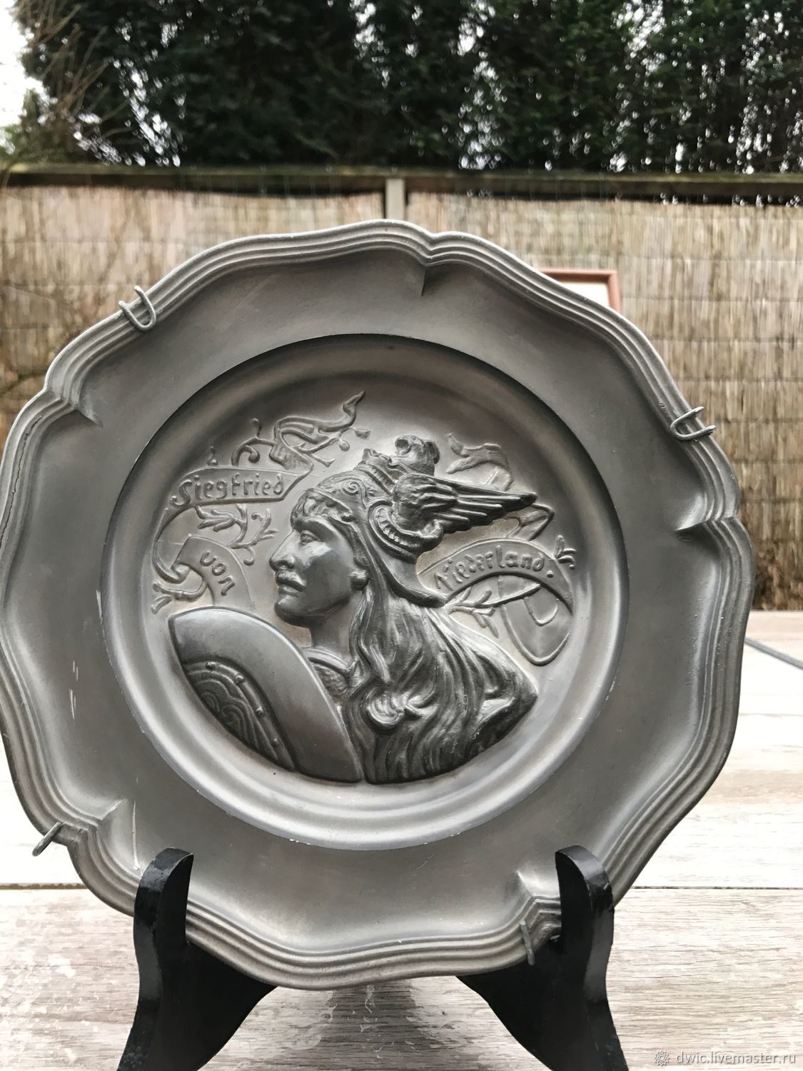 Pewter decorative wall plate "Siegfried" купить на Ярмарке Мастеров