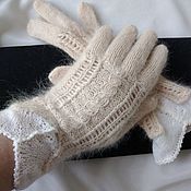 Аксессуары handmade. Livemaster - original item Gloves: Women`s gloves from angora. Handmade.