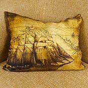 Декоративная подушка Кот Мейн Кун, натуральный шелк, думочка