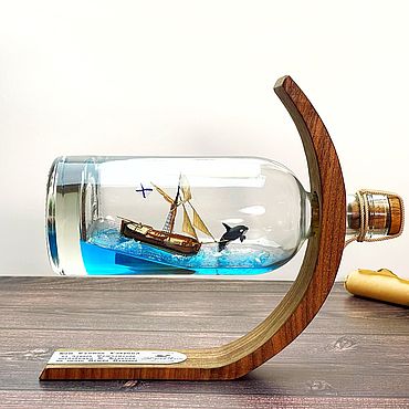 Корабль в бутылке в Тюмени