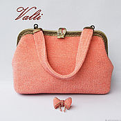 Сумки и аксессуары handmade. Livemaster - original item handbag with brooch. Handmade.