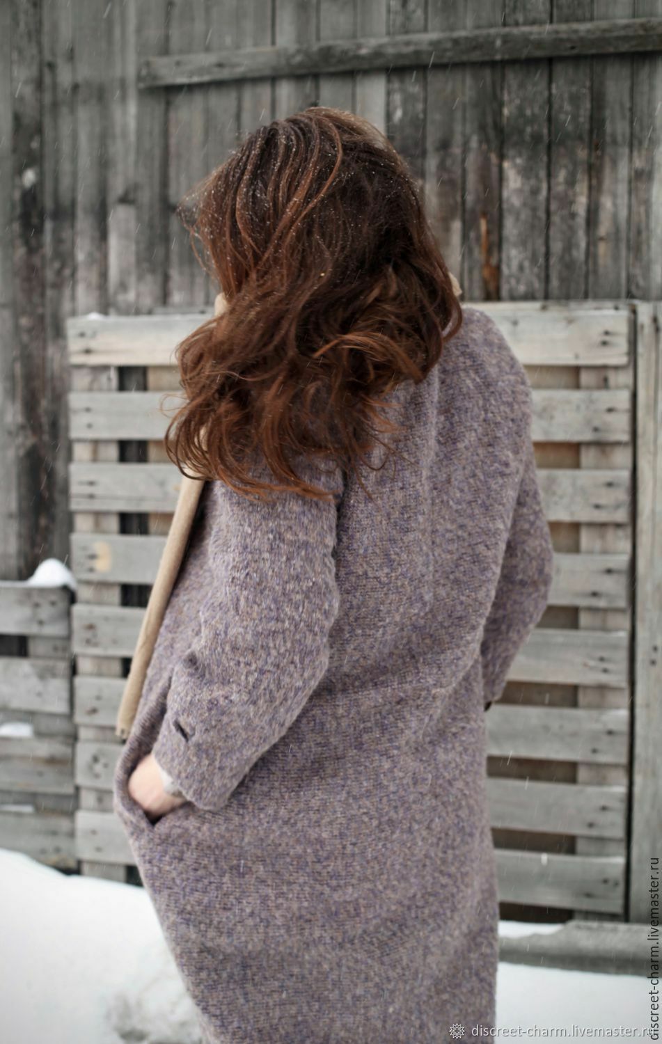 Женское зимнее пальто из шерсти