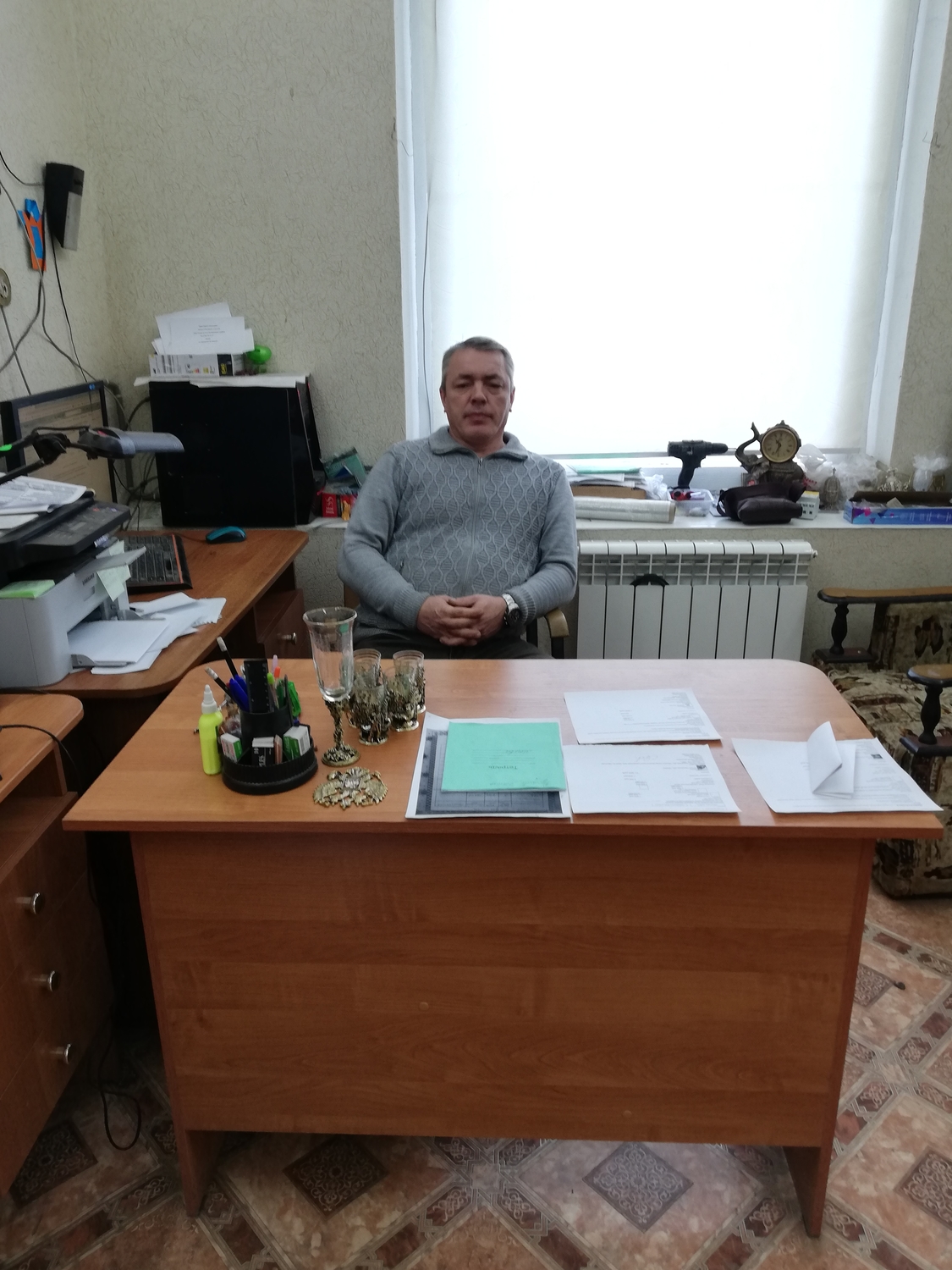 производство работает а я командую 