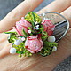 Кольцо перстень лэмпворк Розы
Кольцо для дополнения романтического образа:) 
Кольцо перстень собрано на основе с природным, натуральным  агатом. Природный агат имеет красивый рисунок.