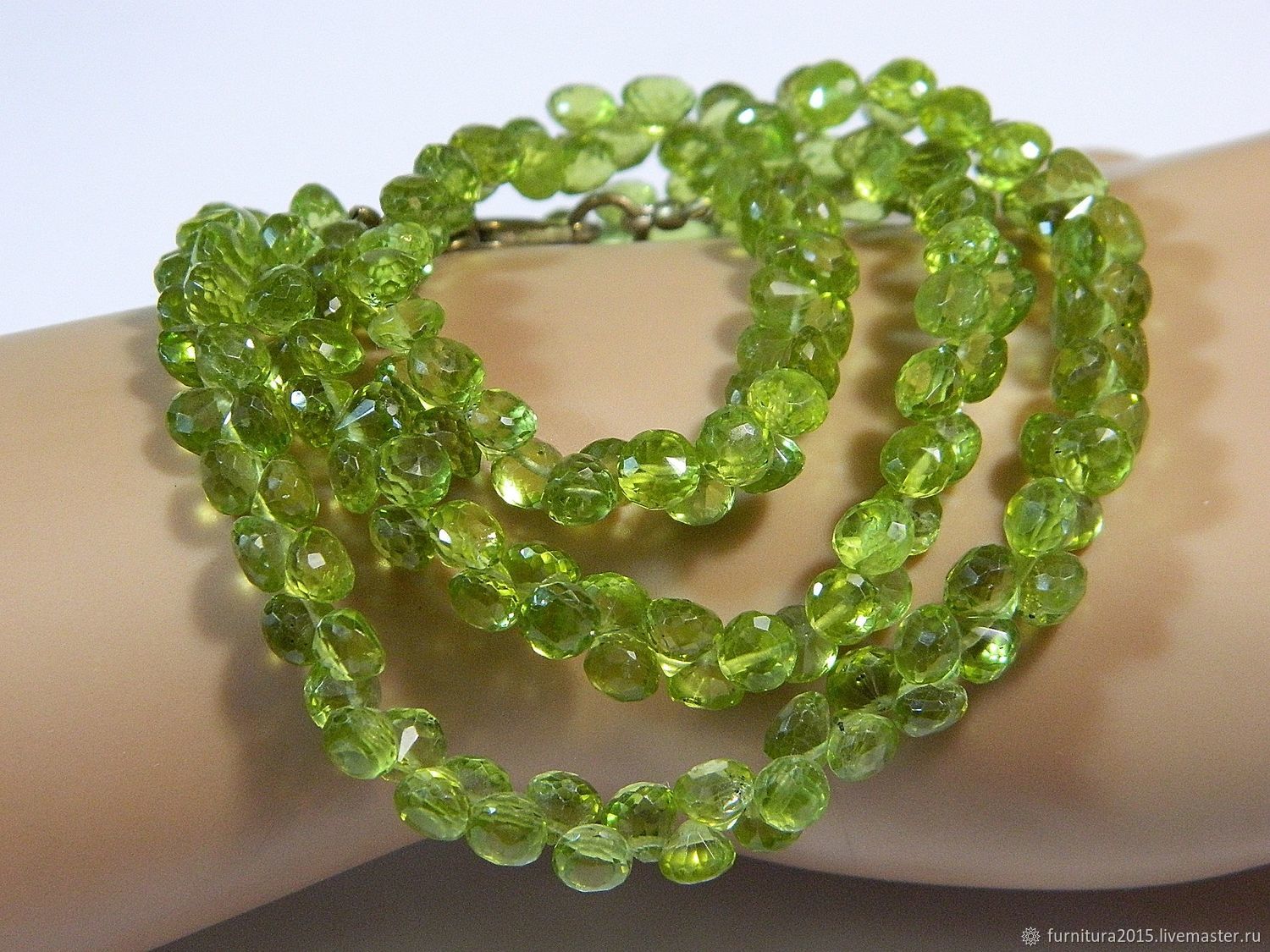 Хризолит лук юв.огранка(Оливин,Перидот), натуральный камень. штука ...