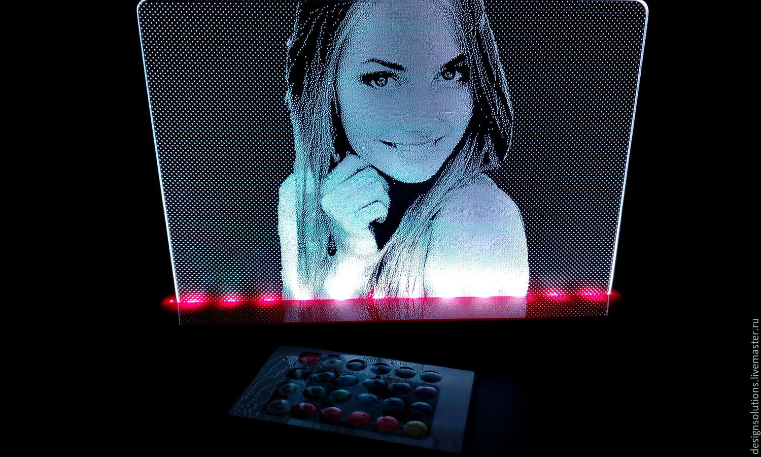 Гравировка на оргстекле любой вашей фотографии с подсветкой в интернет ...