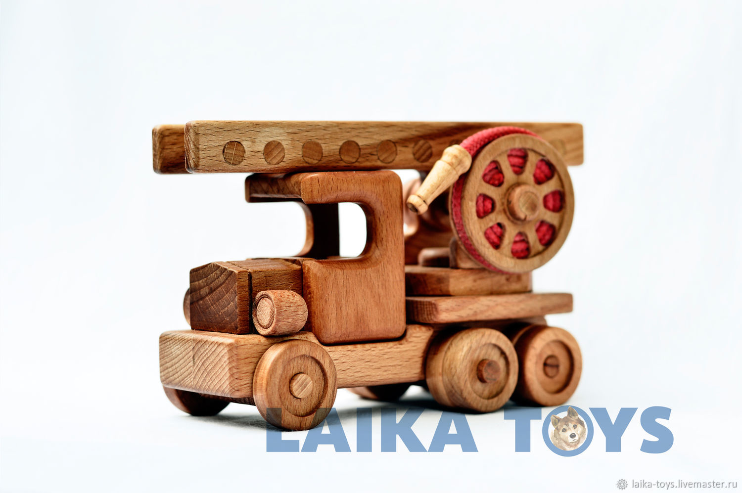Детские игрушки из дерева. Шагающая игрушка из дерева. Детские игрушки из дерева. Деревянные игрушки для детей. Грузовик из дерева игрушка.