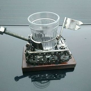 Посуда ручной работы. Ярмарка Мастеров - ручная работа Танк подстаканник. Handmade.