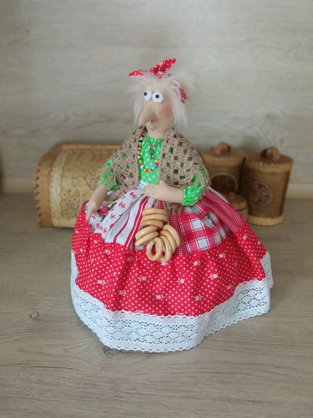 Кукла на чайник своими руками