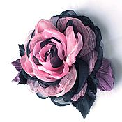 FABRIC FLOWERS. Rose-brooch 