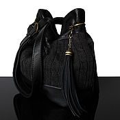 Сумка через плечо: Текстильная сумка Хобо с кожаными кисточками