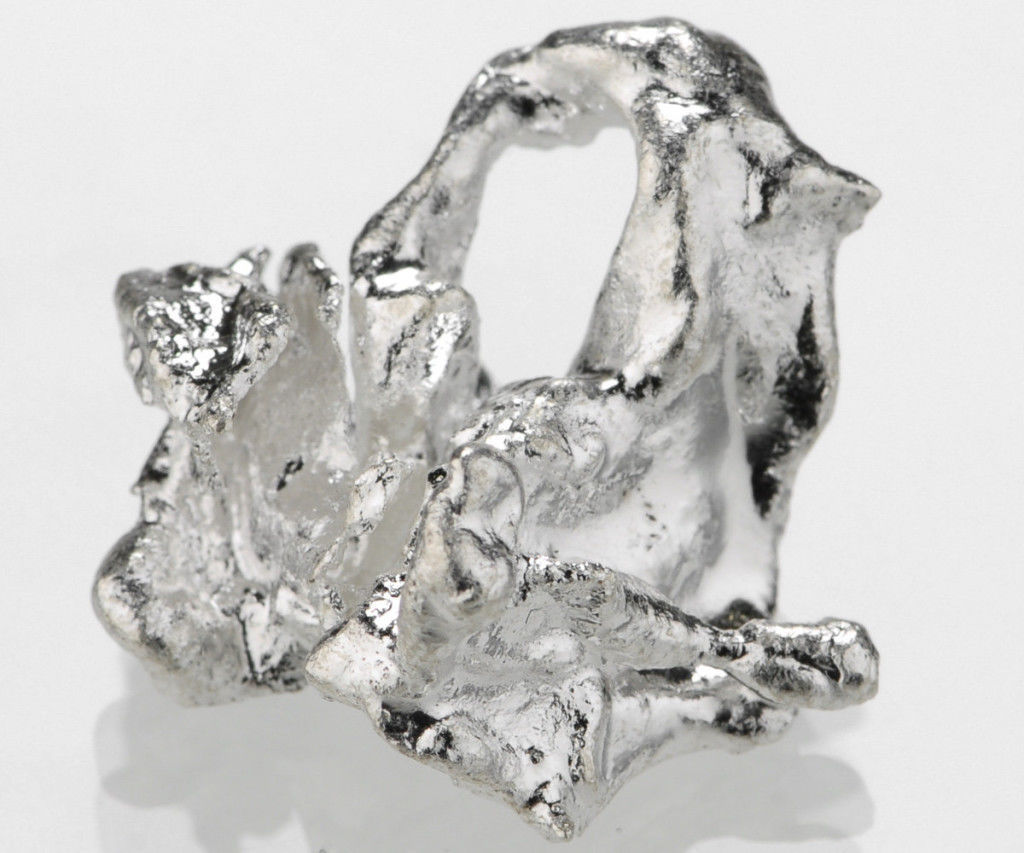 Платина маленький. Серебро металл самородок. Серебро / Argentum (AG). Серебро металл химический элемент. Серебро Аргентум химия.