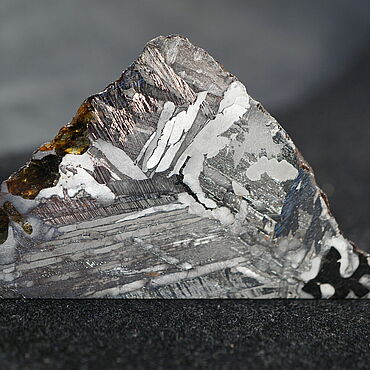 Подарки из натуральных камней – купить на Ярмарке Мастеров | Ручная ...