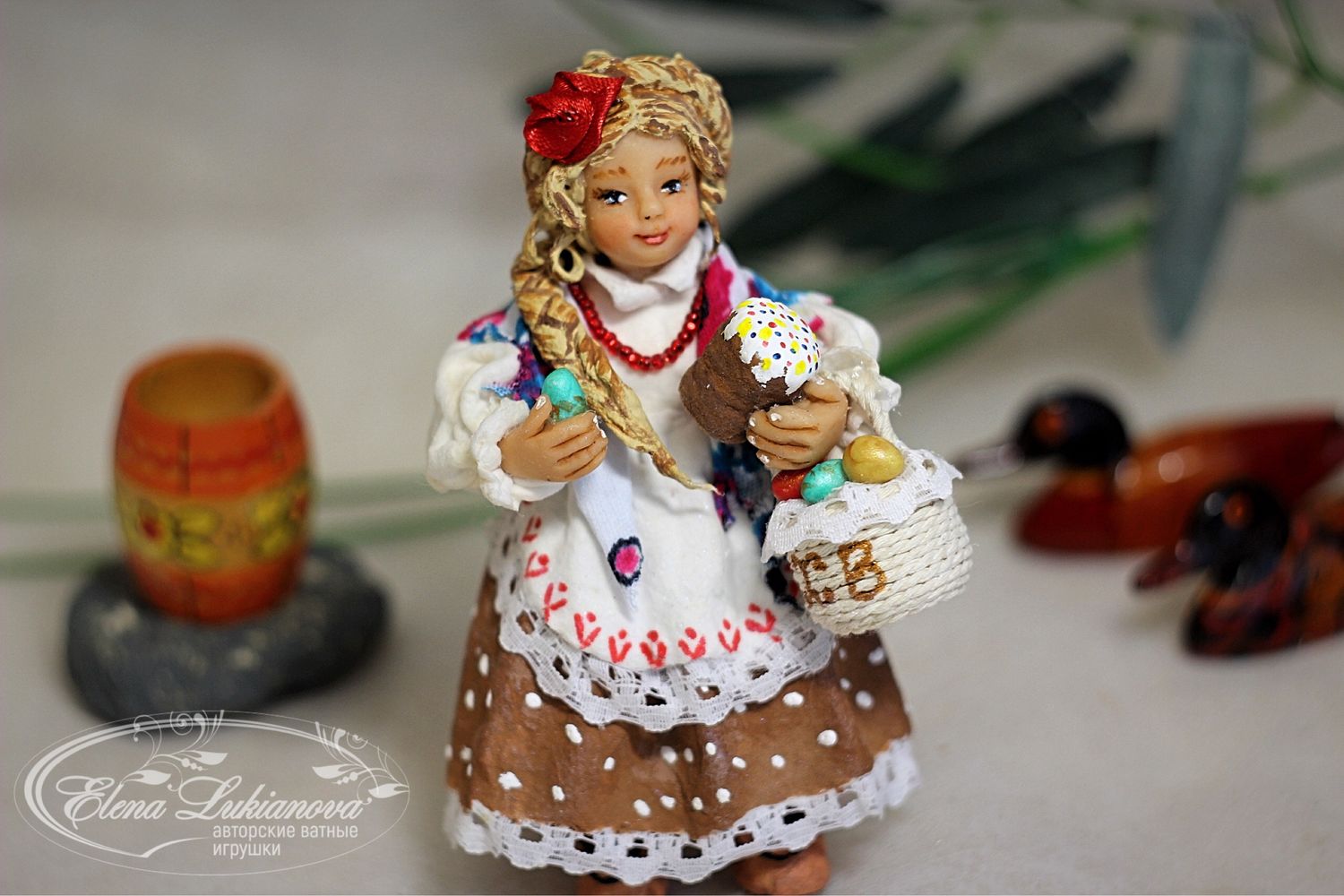 Елочные игрушки маруся