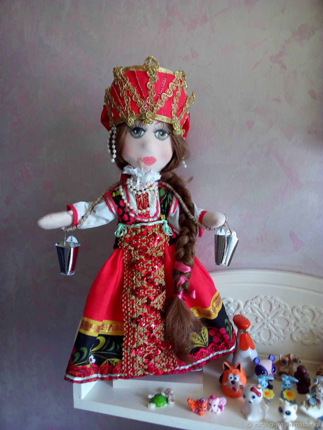 Купить куклу калуга. Кукла Дуняша. Калужская кукла. ПЭФ кукла Дуняша. Калужская кукла гамаюнка.