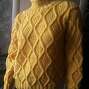 Пуловер женский  вязаный "Сама Женственность"