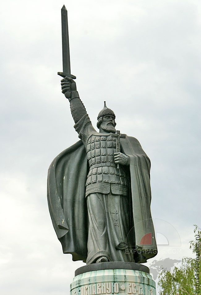 Памятник ручной работы Памятник ручной работы