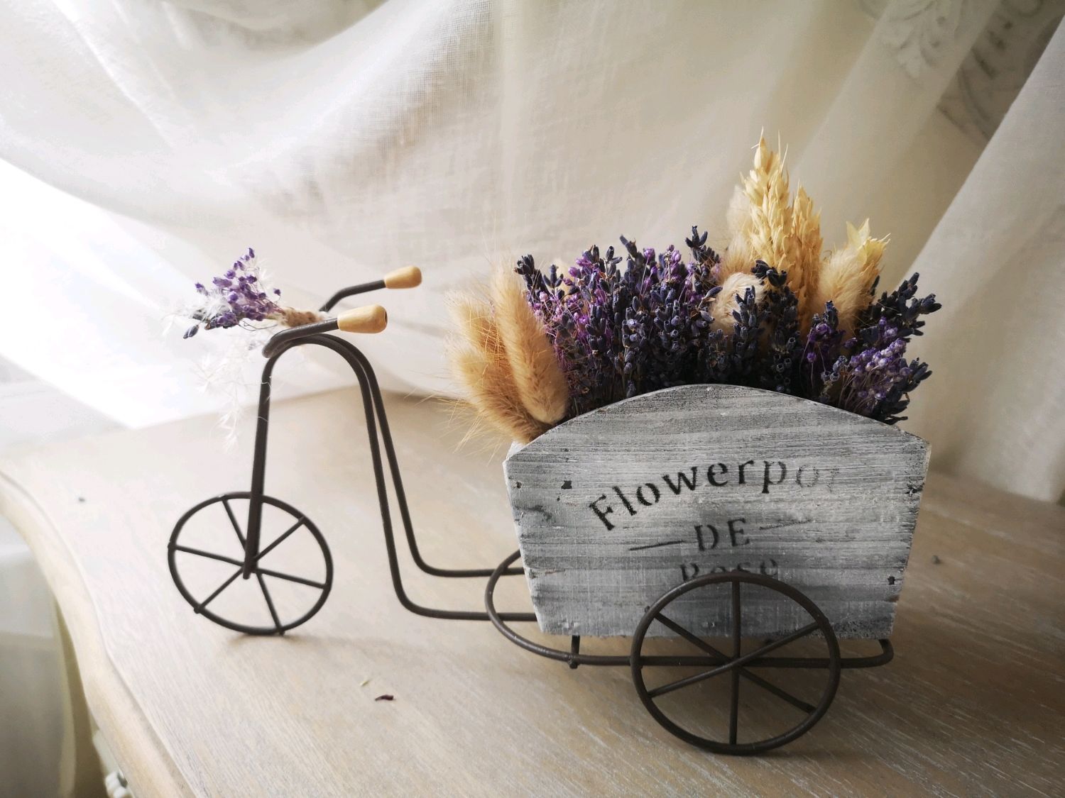 Декоративный велосипед для цветов