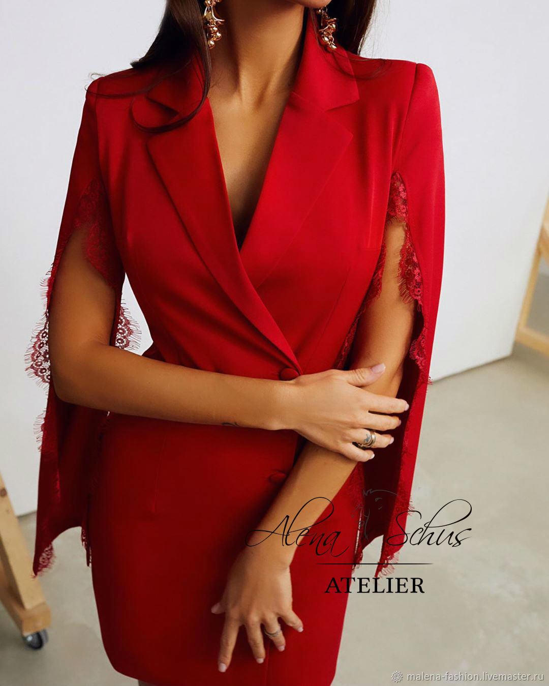 Пиджак для красного платья