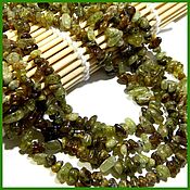 Материалы для творчества handmade. Livemaster - original item Garnet green thread 40 cm crumb. thread. Handmade.