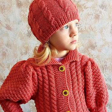Пуловер “Радужное сияние”для девочки 2-3 года (Вязание спицами)