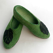 Slippers felted women's green