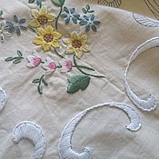 Винтаж: Скатерть с ручной вышивкой, весенние цветы, винтаж
