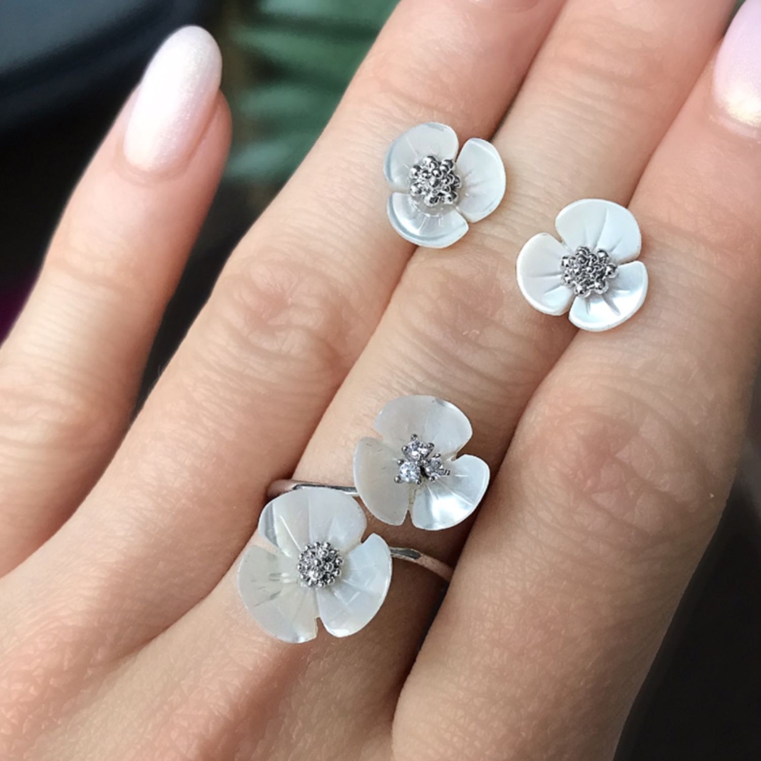 серебряные серьги цветочки