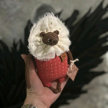 Куклы и игрушки ручной работы. Ярмарка Мастеров - ручная работа Медведик Горбатик (медведь, мишка вязаный) ( Мишка Ягодка). Handmade.