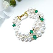 Украшения handmade. Livemaster - original item Bracelet and earrings made of natural pearls and chrysoprase. Handmade.