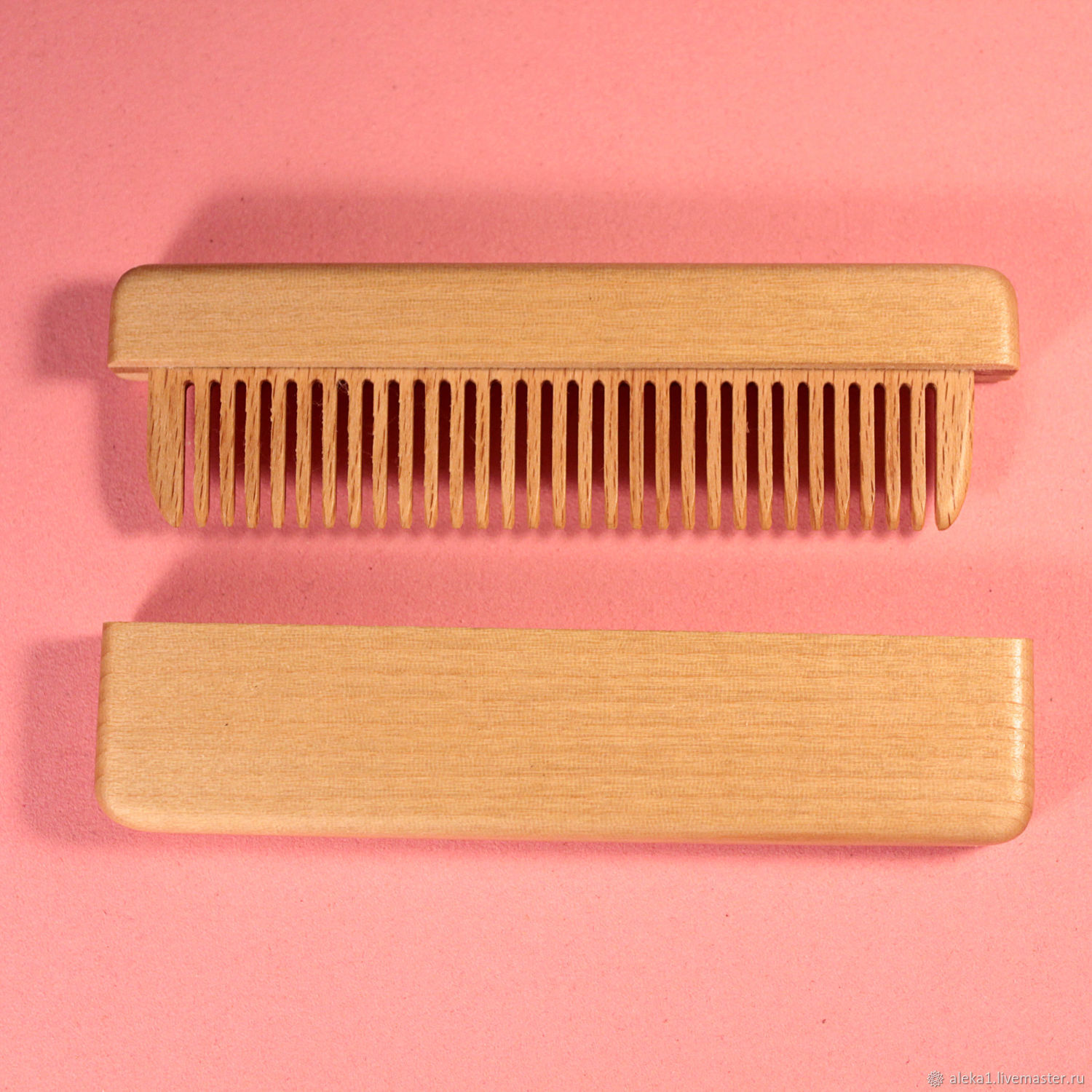 Comb in a case with a magnetic latch of bog oak 5400 years, Combs, Nakhabino,  Фото №1