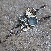 Серьги кольца с эфиопскими опалами, черненое серебро и голдфилд